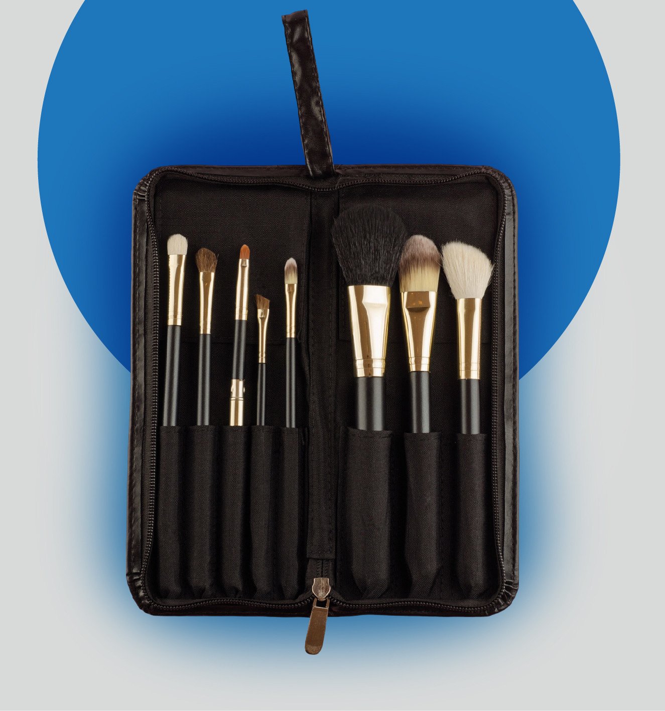 أدوات مكياج  إحترافية