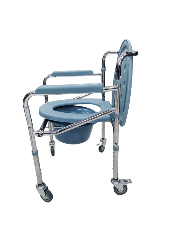 كرسي حمام يسفط بكفرات